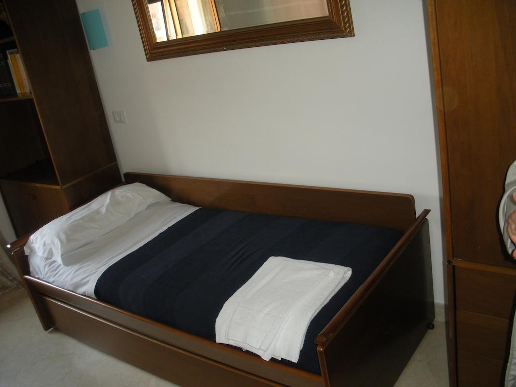 Casa Garbata Bed & Breakfast Rome Bilik gambar
